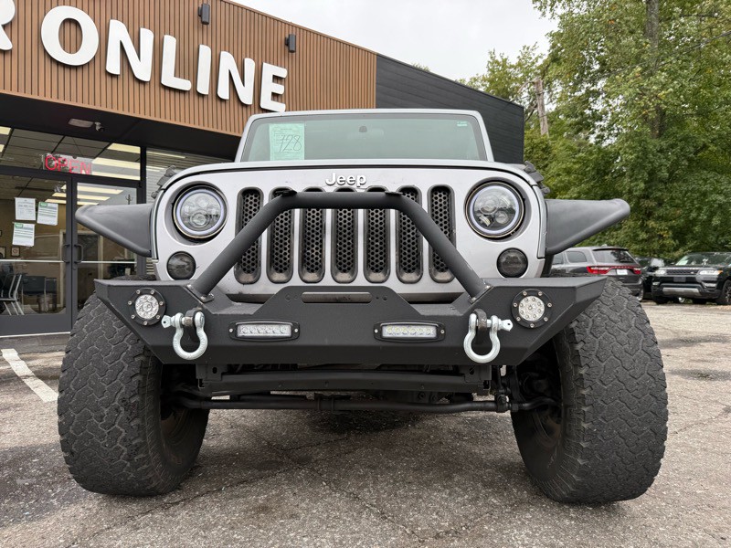 2013 Jeep Wrangler Image 3