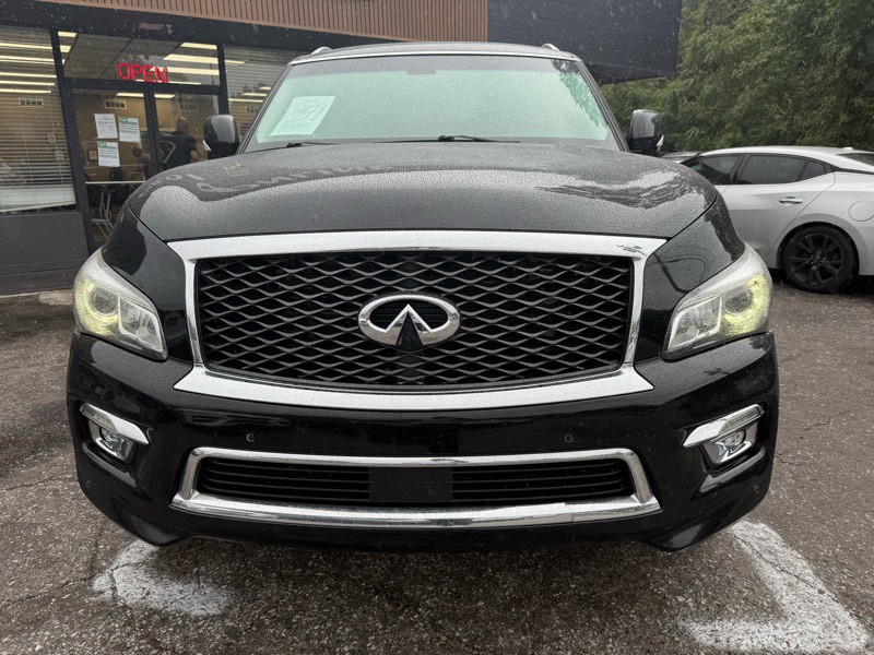 2017 INFINITI QX80 Image 2
