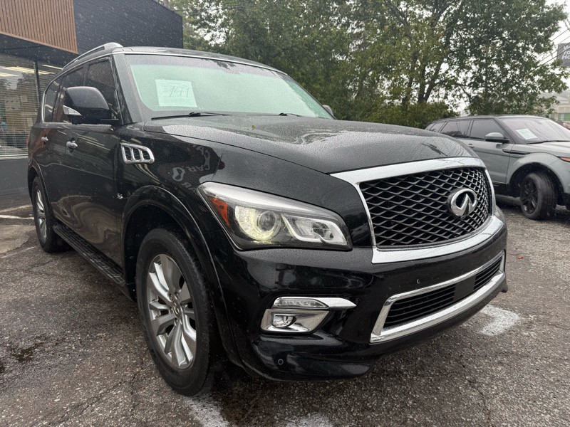 2017 INFINITI QX80 Image 3