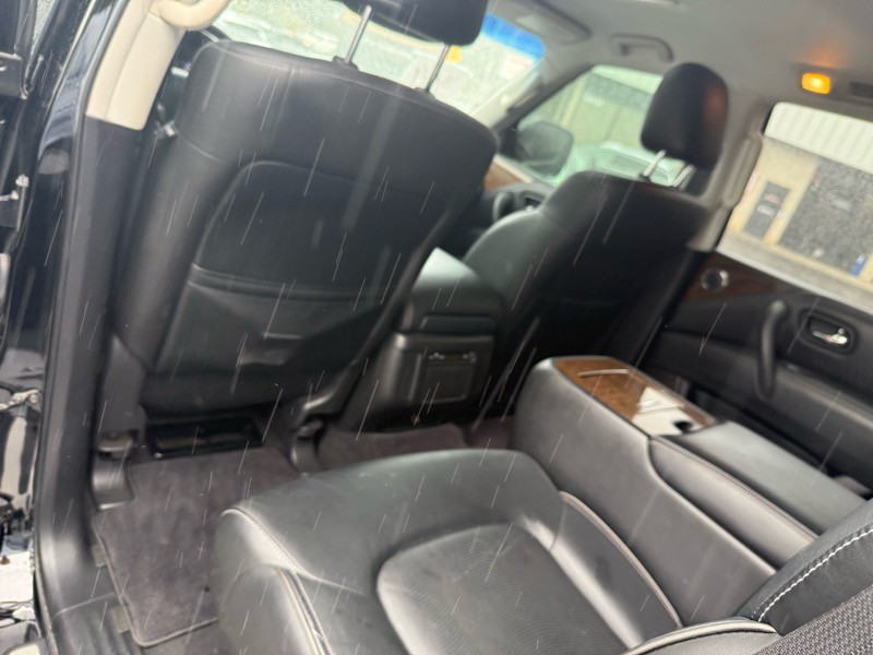 2017 INFINITI QX80 Image 20