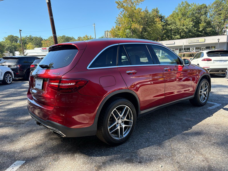 2017 Mercedes-Benz GLC-Class Image 5