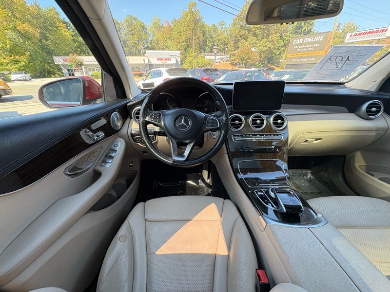 2017 Mercedes-Benz GLC-Class Image 26