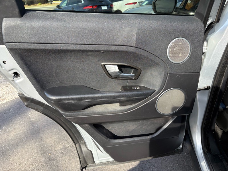 2014 Land Rover Range Rover Evoque Image 29