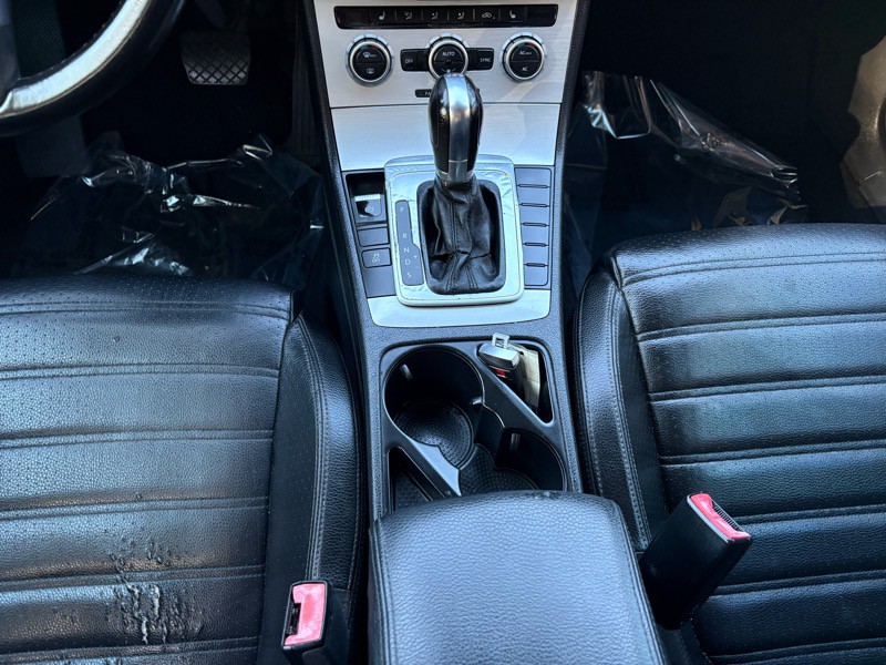 2013 Volkswagen CC Image 18