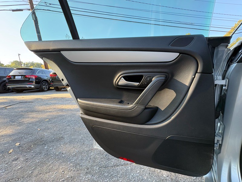 2013 Volkswagen CC Image 23