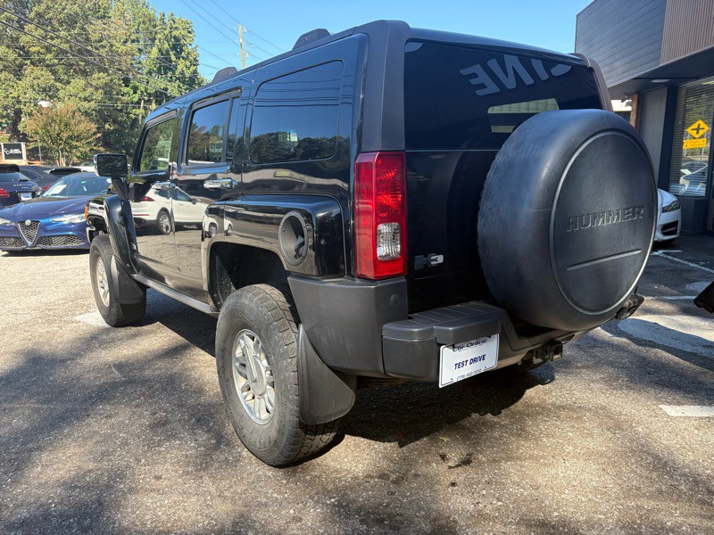 2007 HUMMER H3 Image 7