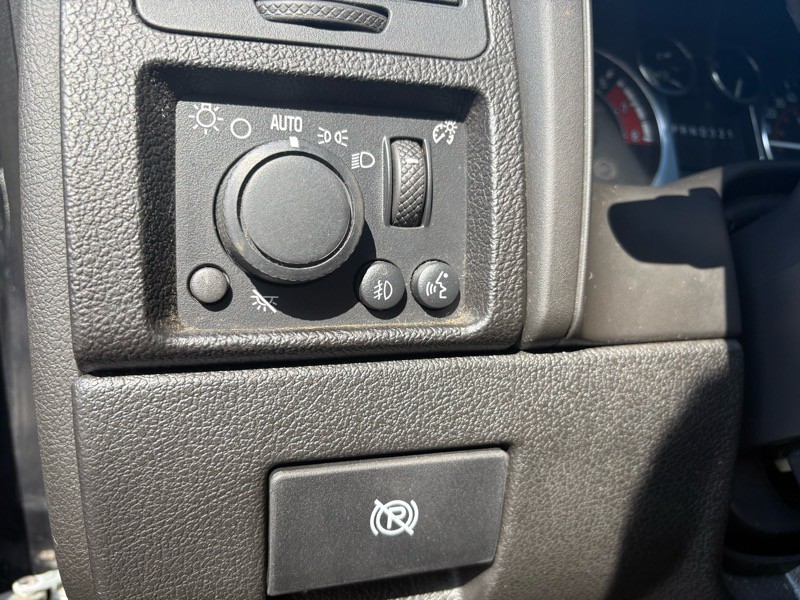 2007 HUMMER H3 Image 11