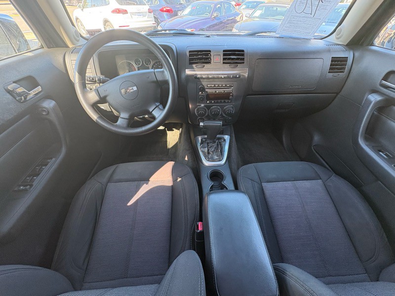 2007 HUMMER H3 Image 15