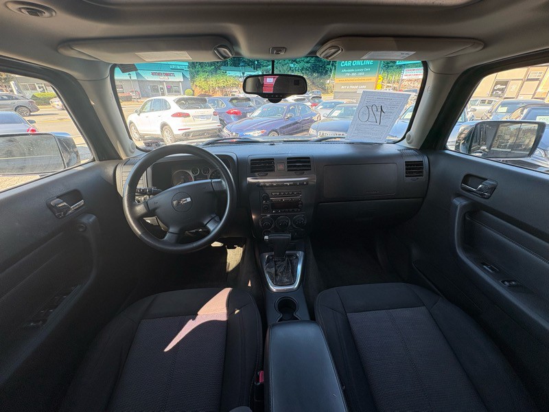 2007 HUMMER H3 Image 16