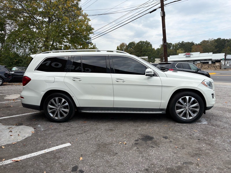 2013 Mercedes-Benz GL-Class Image 4