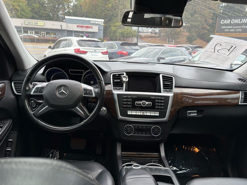 2013 Mercedes-Benz GL-Class Image 22
