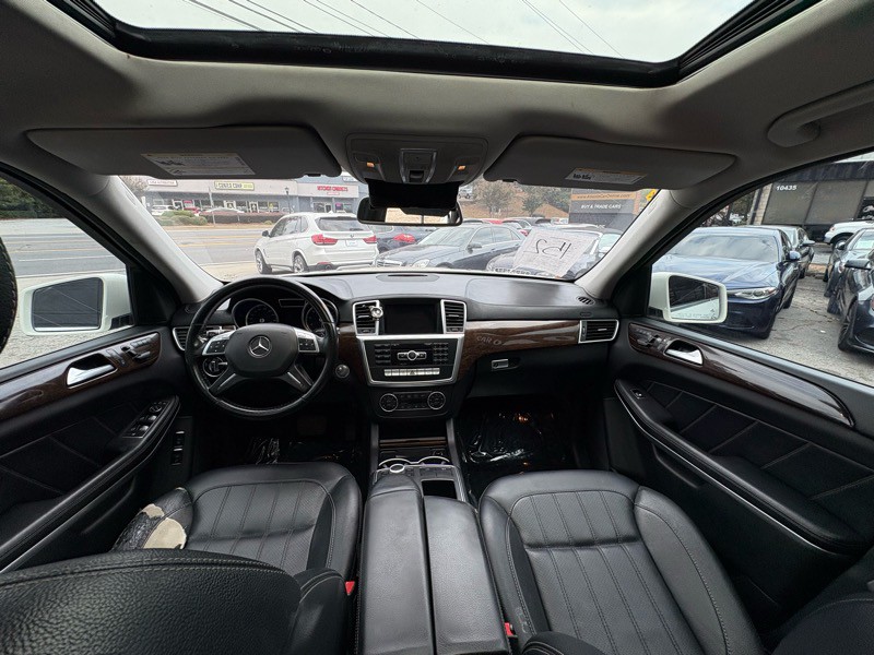 2013 Mercedes-Benz GL-Class Image 23