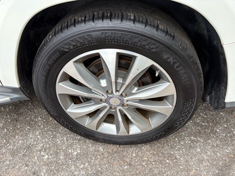 2013 Mercedes-Benz GL-Class Image 34