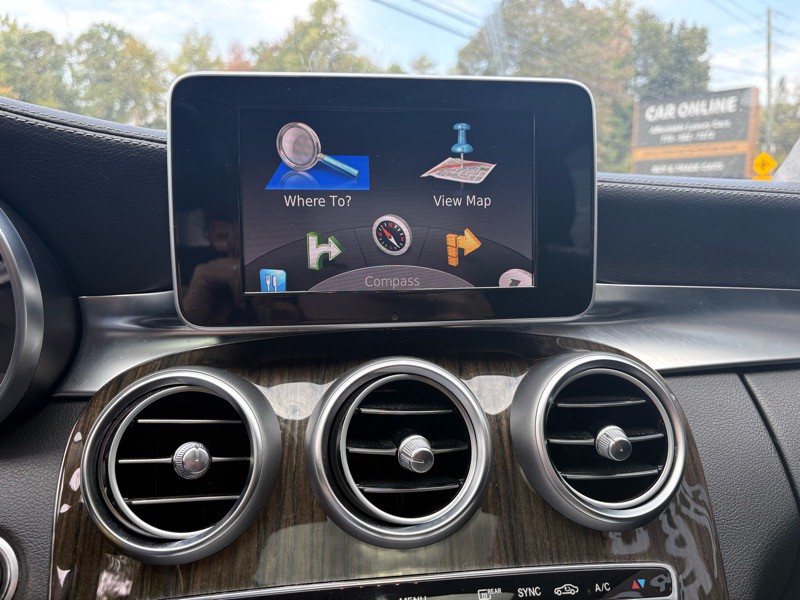 2015 Mercedes-Benz C-Class Image 12