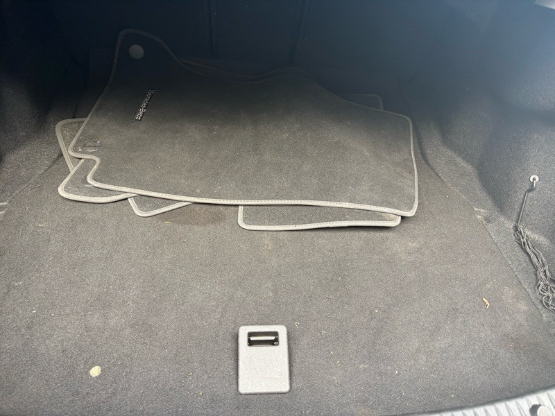 2015 Mercedes-Benz C-Class Image 27