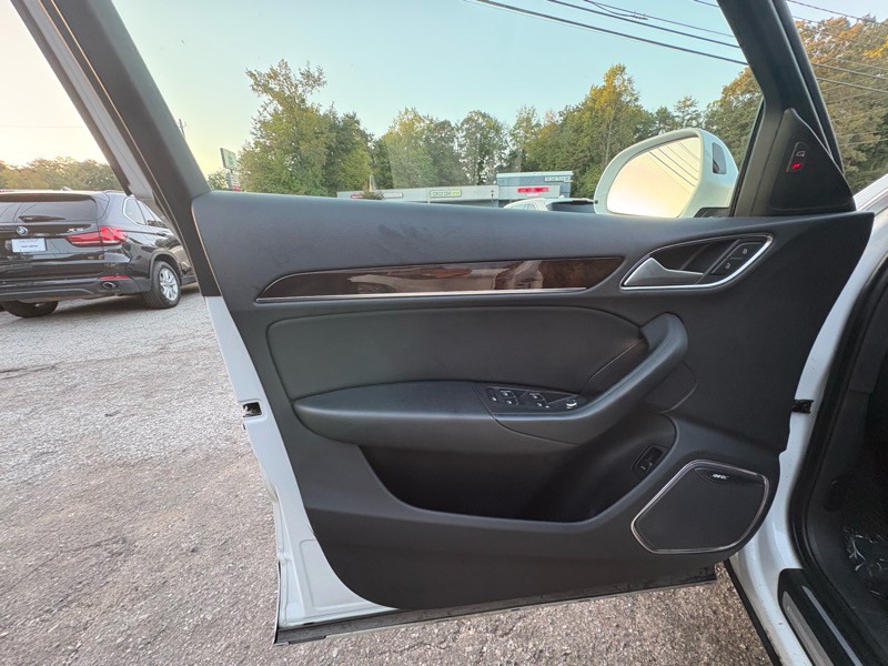 2018 Audi Q3 Image 22