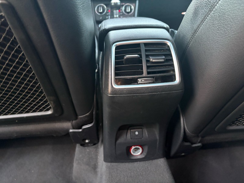 2018 Audi Q3 Image 32