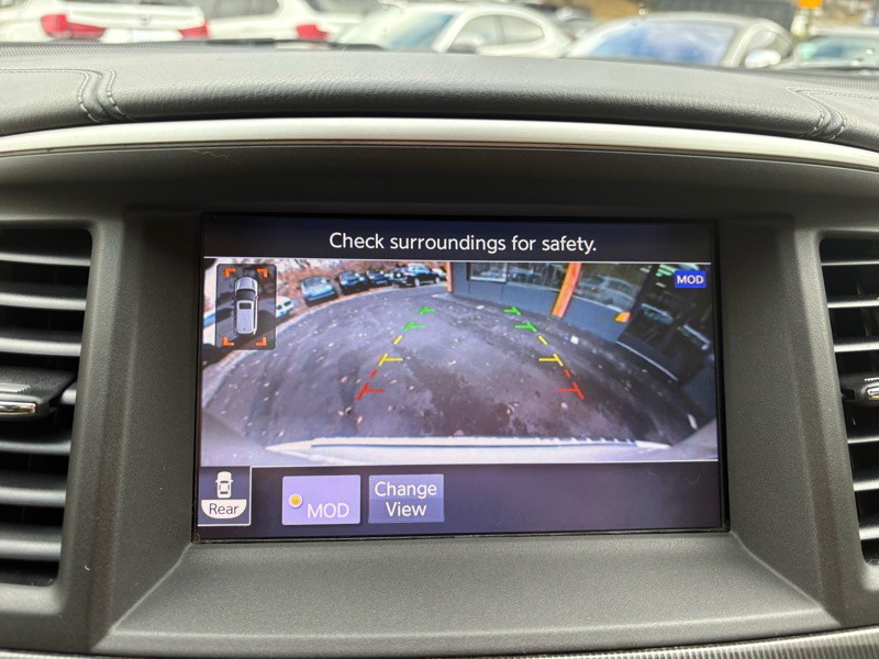 2018 INFINITI QX60 Image 16