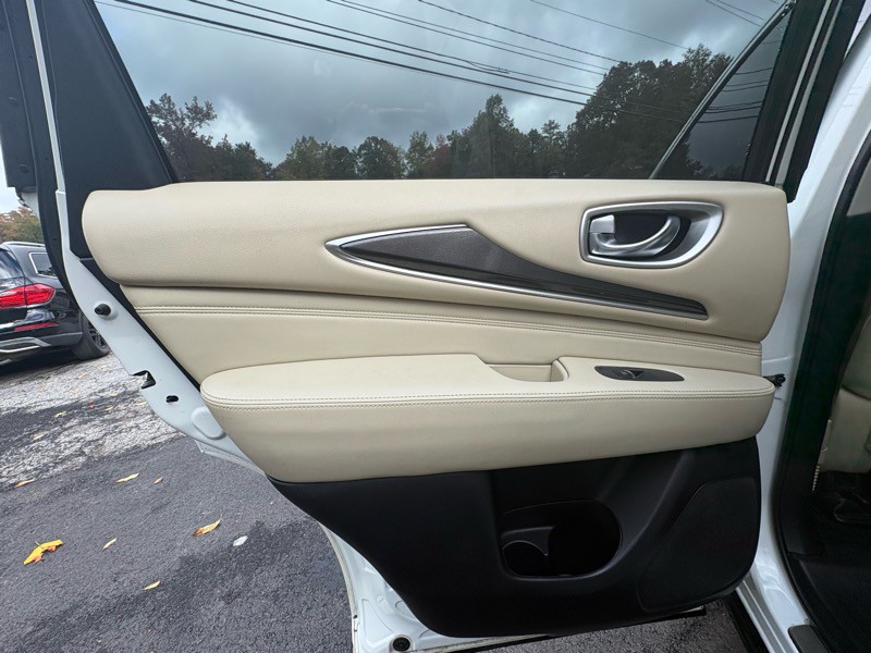 2018 INFINITI QX60 Image 30