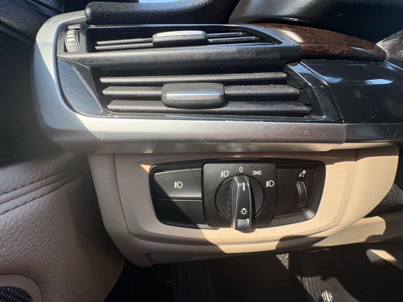 2017 BMW X5 Image 17