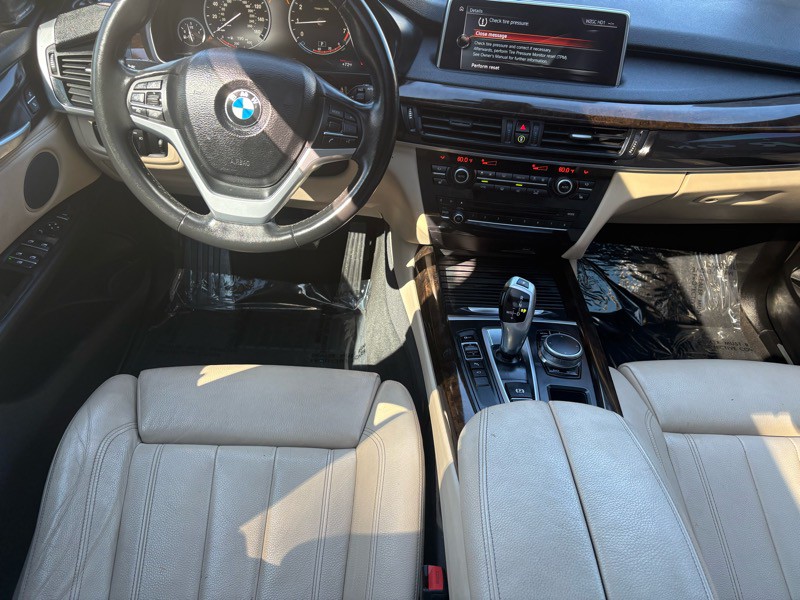 2017 BMW X5 Image 31