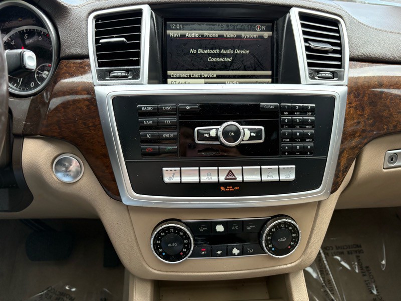 2014 Mercedes-Benz GL-Class Image 15