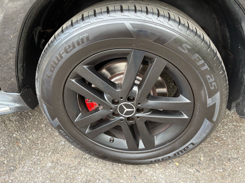 2014 Mercedes-Benz GL-Class Image 30