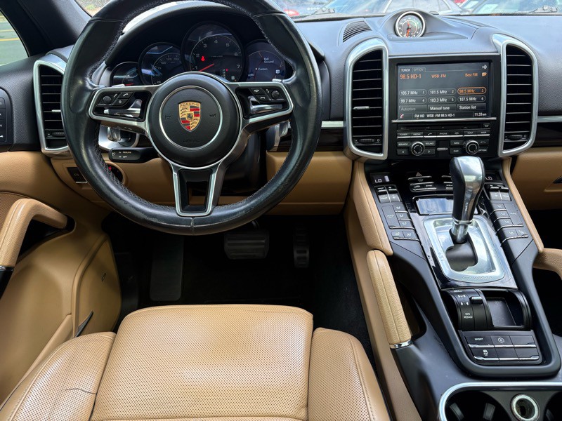 2016 Porsche Cayenne Image 27