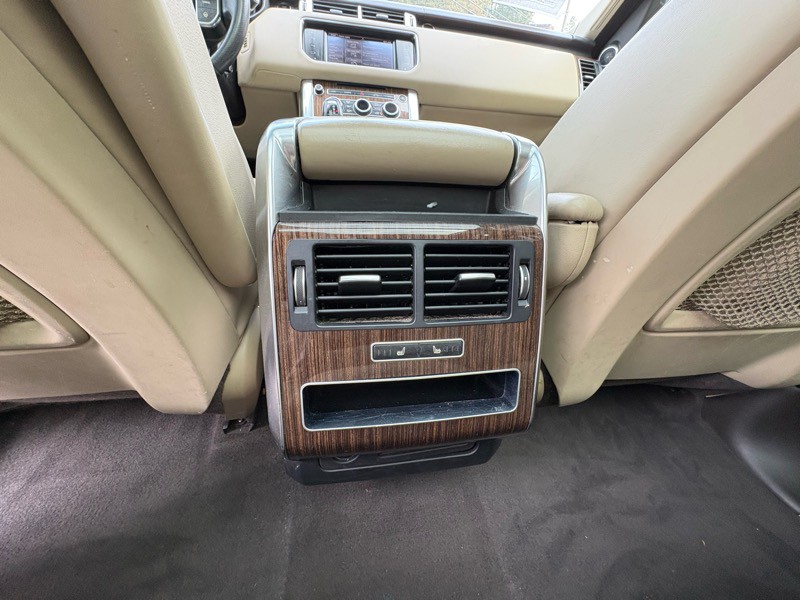 2014 Land Rover Range Rover Sport Image 31