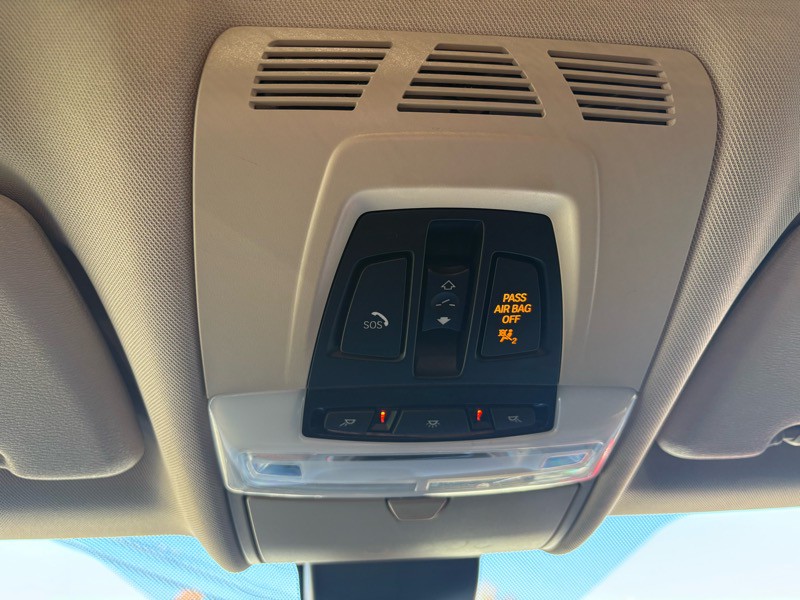 2015 BMW X5 Image 18