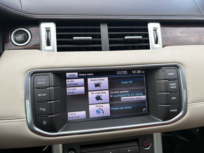2013 Land Rover Range Rover Evoque Image 9