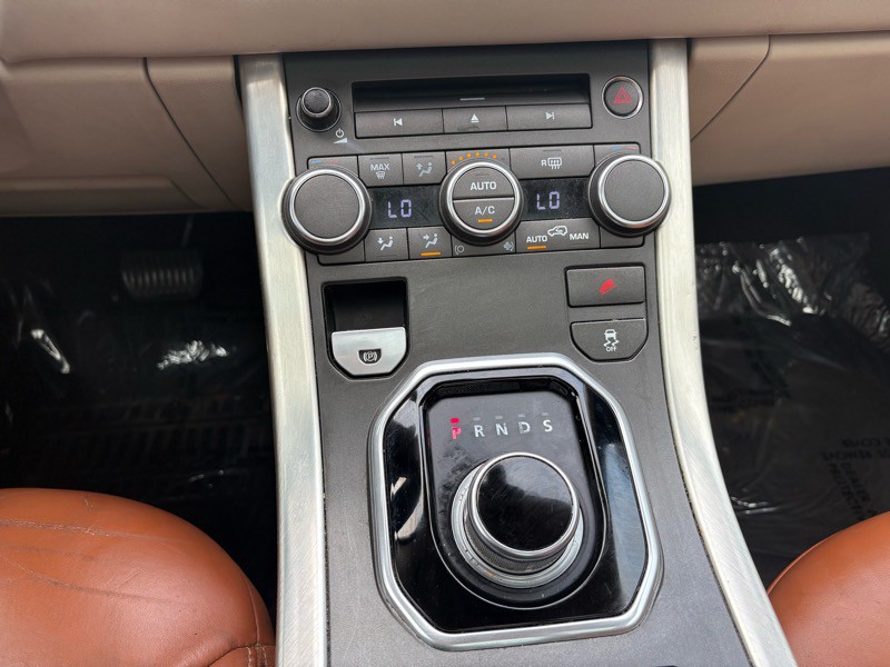 2013 Land Rover Range Rover Evoque Image 14
