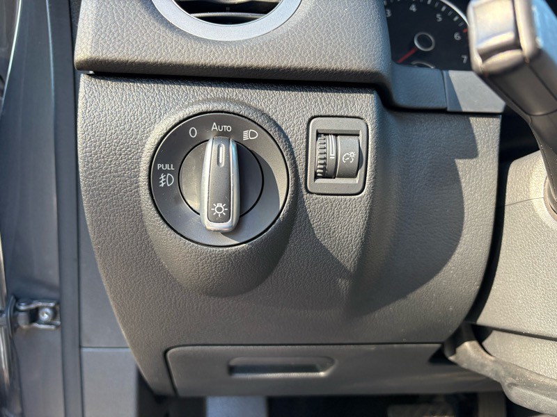 2016 Volkswagen Tiguan Image 15