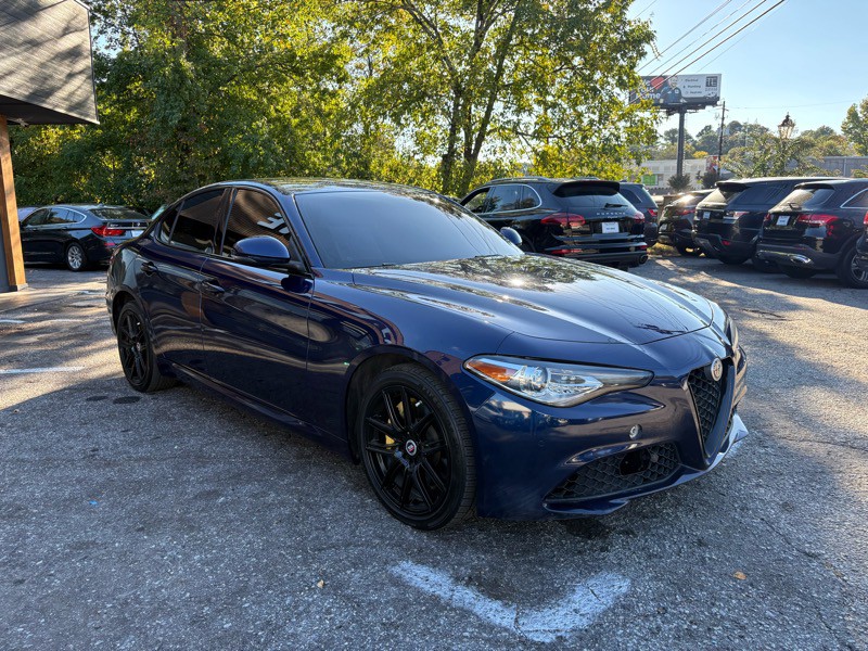2017 Alfa Romeo Giulia Image 3