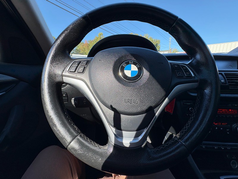 2014 BMW X1 Image 12