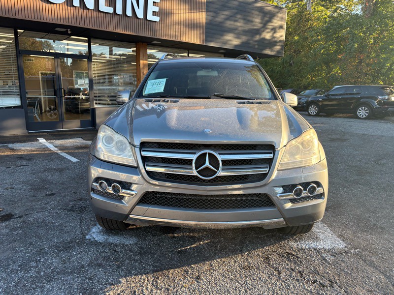 2011 Mercedes-Benz GL-Class Image 2