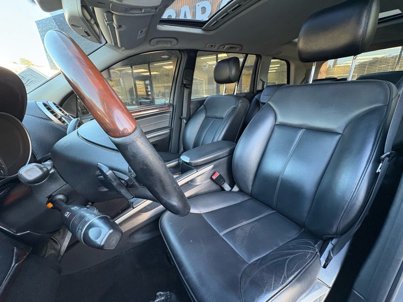 2011 Mercedes-Benz GL-Class Image 15