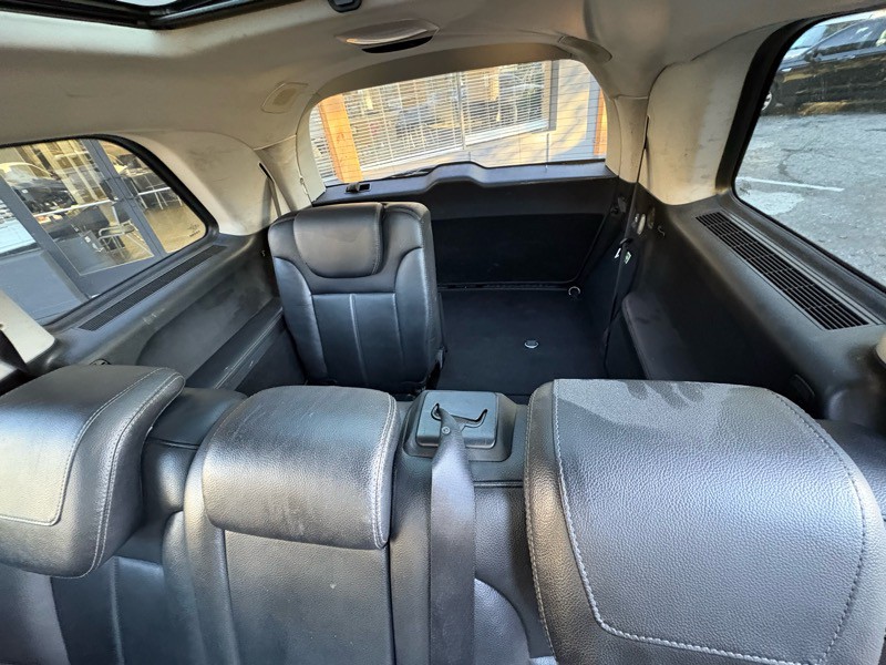 2011 Mercedes-Benz GL-Class Image 27