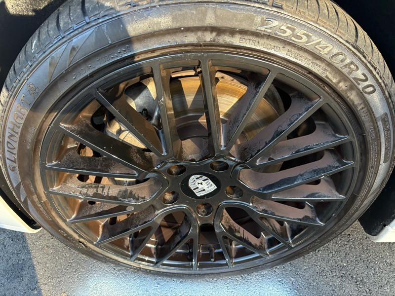 2011 Porsche Panamera Image 32