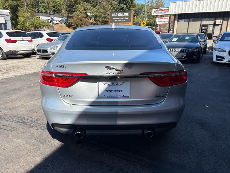 2017 Jaguar XF Image 6