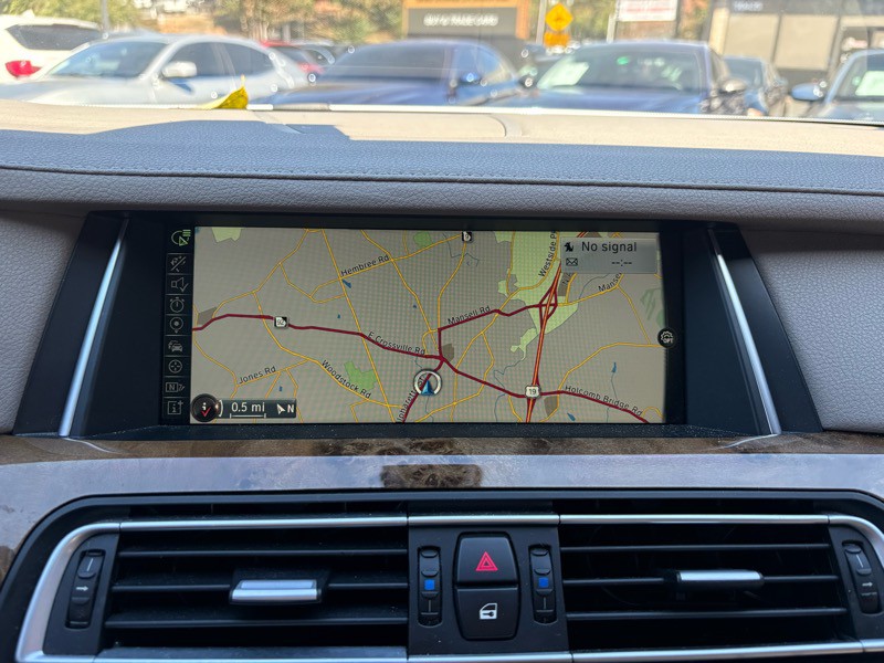 2014 BMW 7 Series Image 16