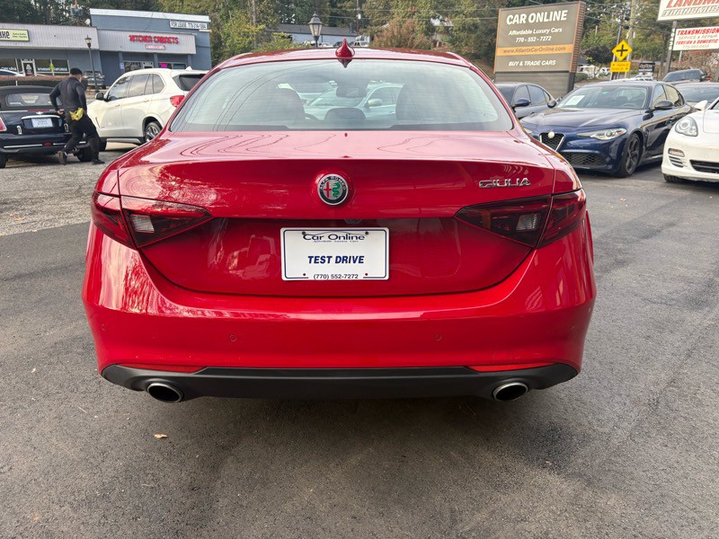 2018 Alfa Romeo Giulia Image 6