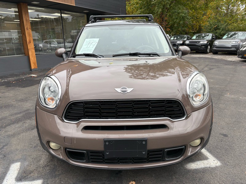 2012 MINI Countryman Image 2
