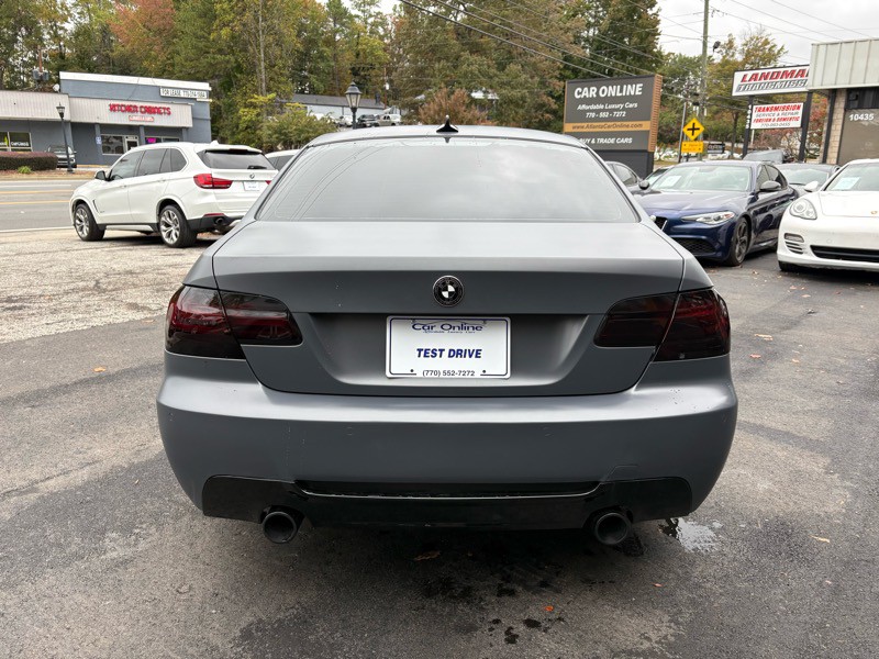 2011 BMW 3 Series Image 6