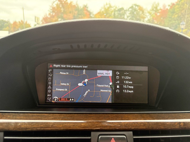 2011 BMW 3 Series Image 21