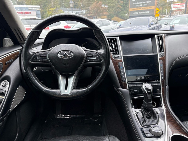 2018 INFINITI Q50 Image 10