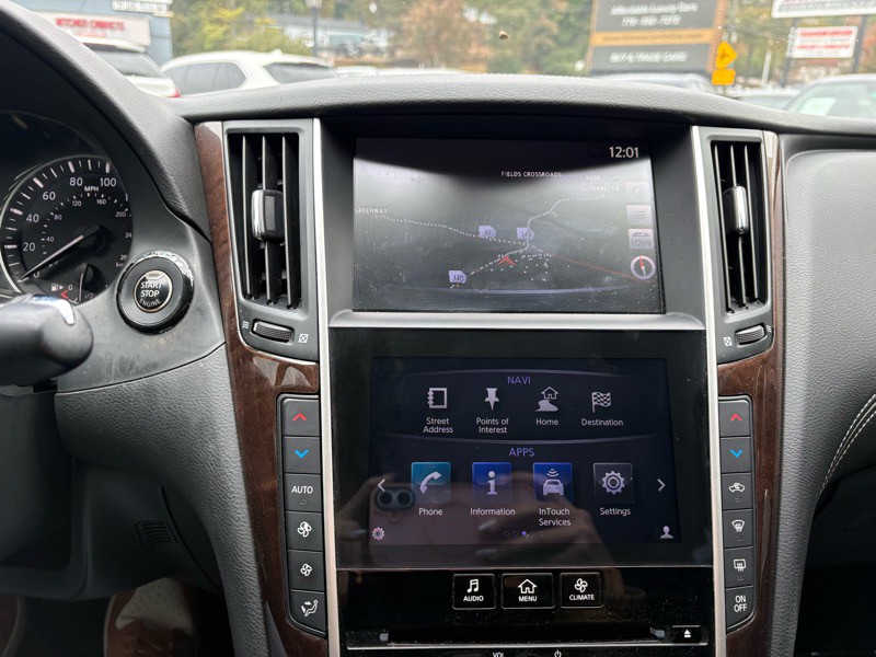 2018 INFINITI Q50 Image 16