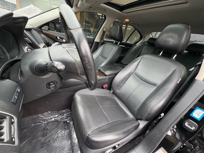 2018 INFINITI Q50 Image 31