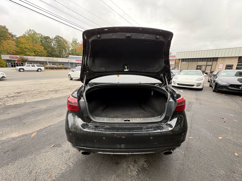 2018 INFINITI Q50 Image 38