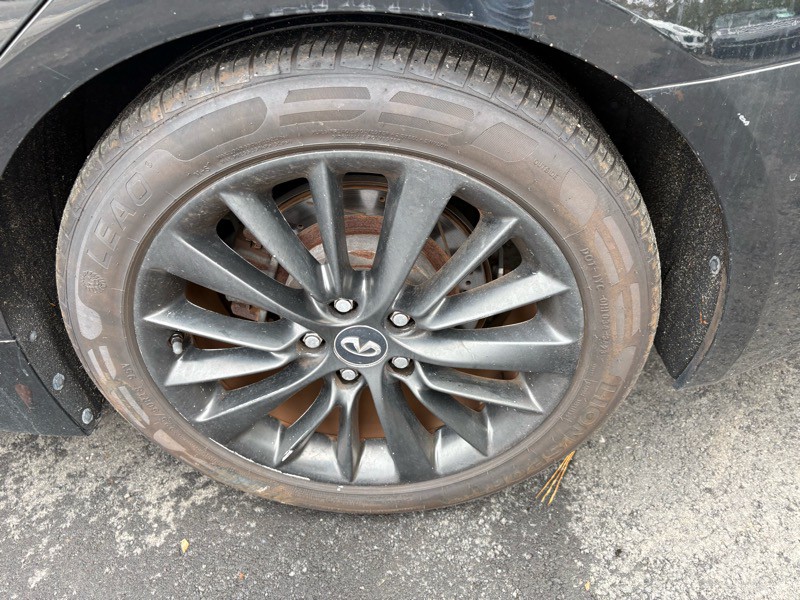 2018 INFINITI Q50 Image 39